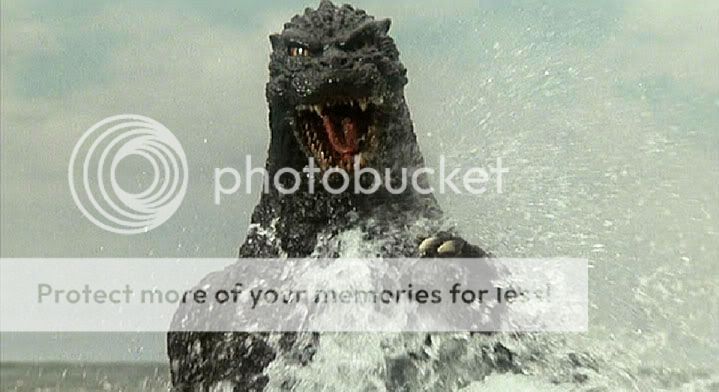 NewGFilms-GvSG-GodzillaWaterRoar04.jpg