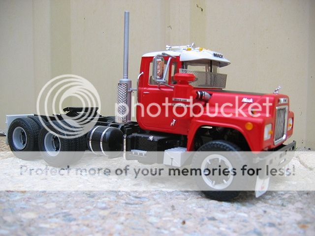 Mack R600 photo 2newmodels026_zpsc7941d89.jpg